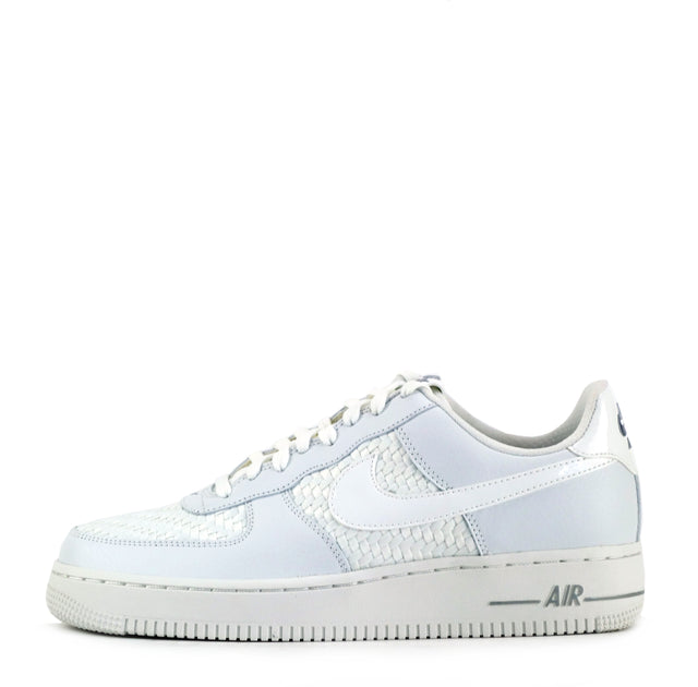 Nike Air Force LV8 – Sports Sector
