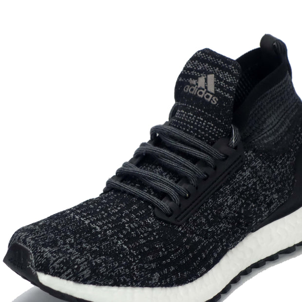 Men's ultraboost all terrain running shoe clearance