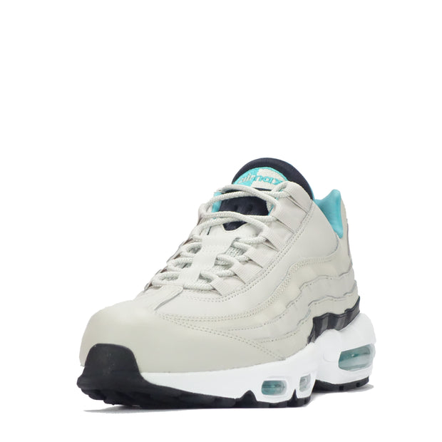 Nike Air Max 95 Essential