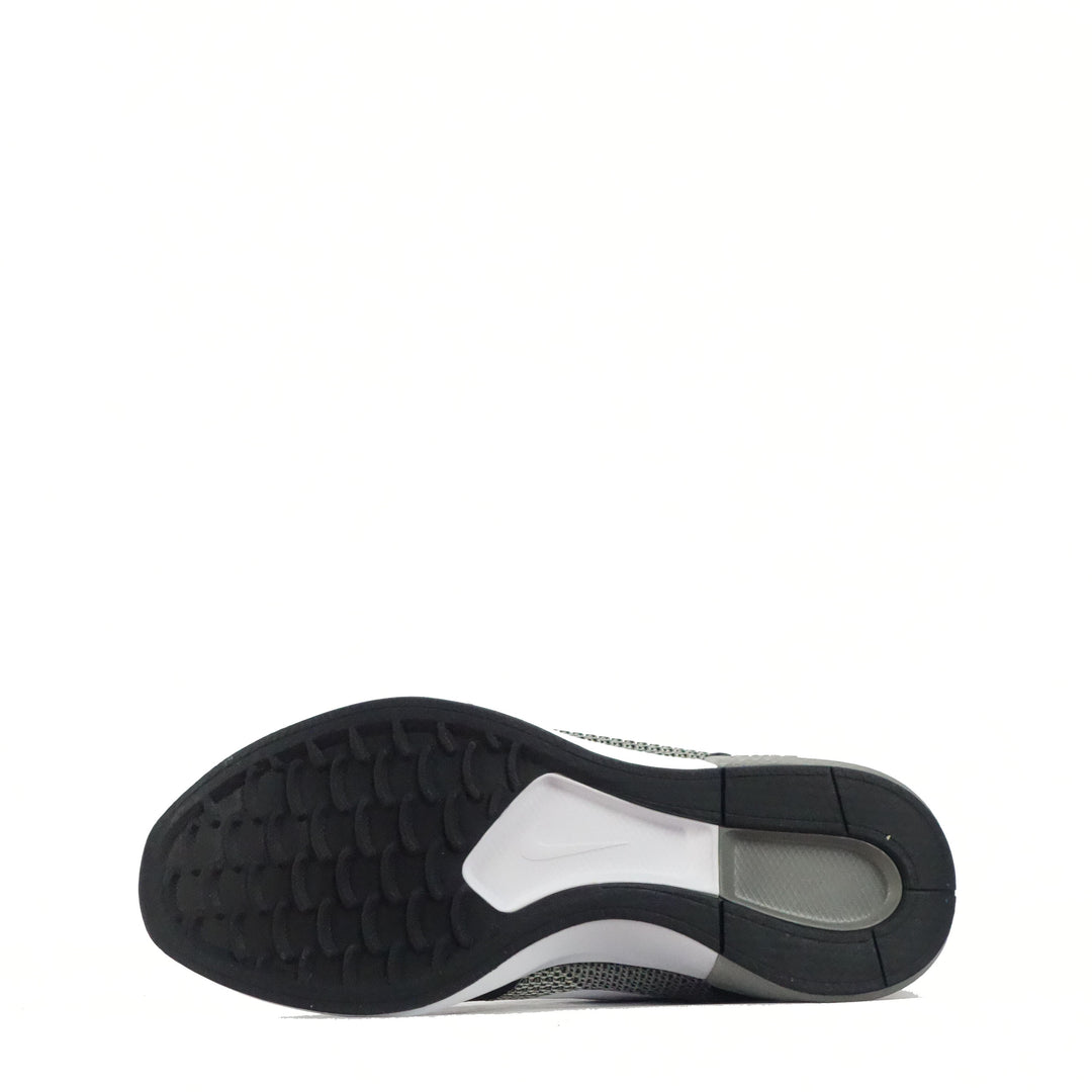 nike duel racer price