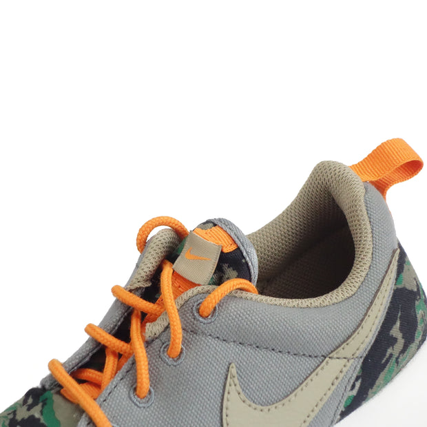 Nike Roshe Print Camo Junior Trainers