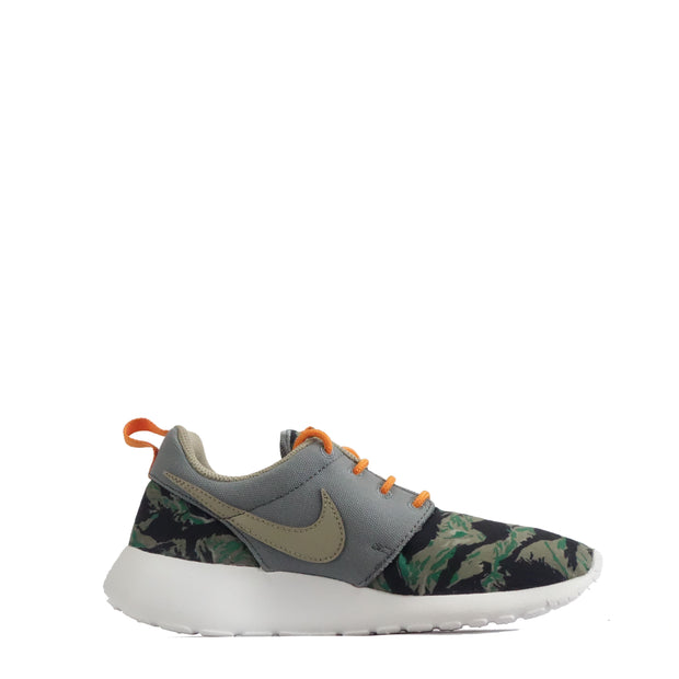 Nike Roshe Print Camo Junior Trainers