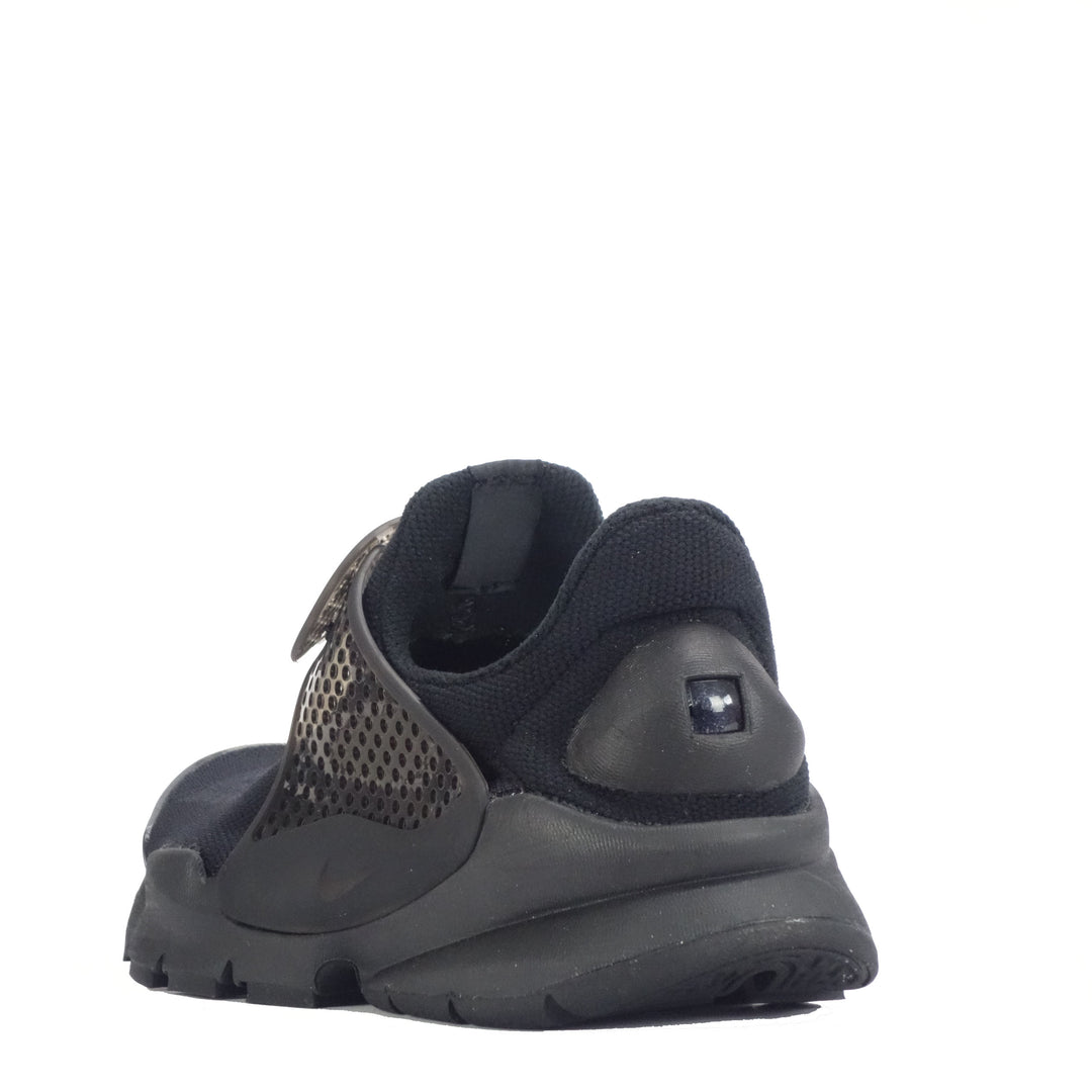 all black nike sock dart