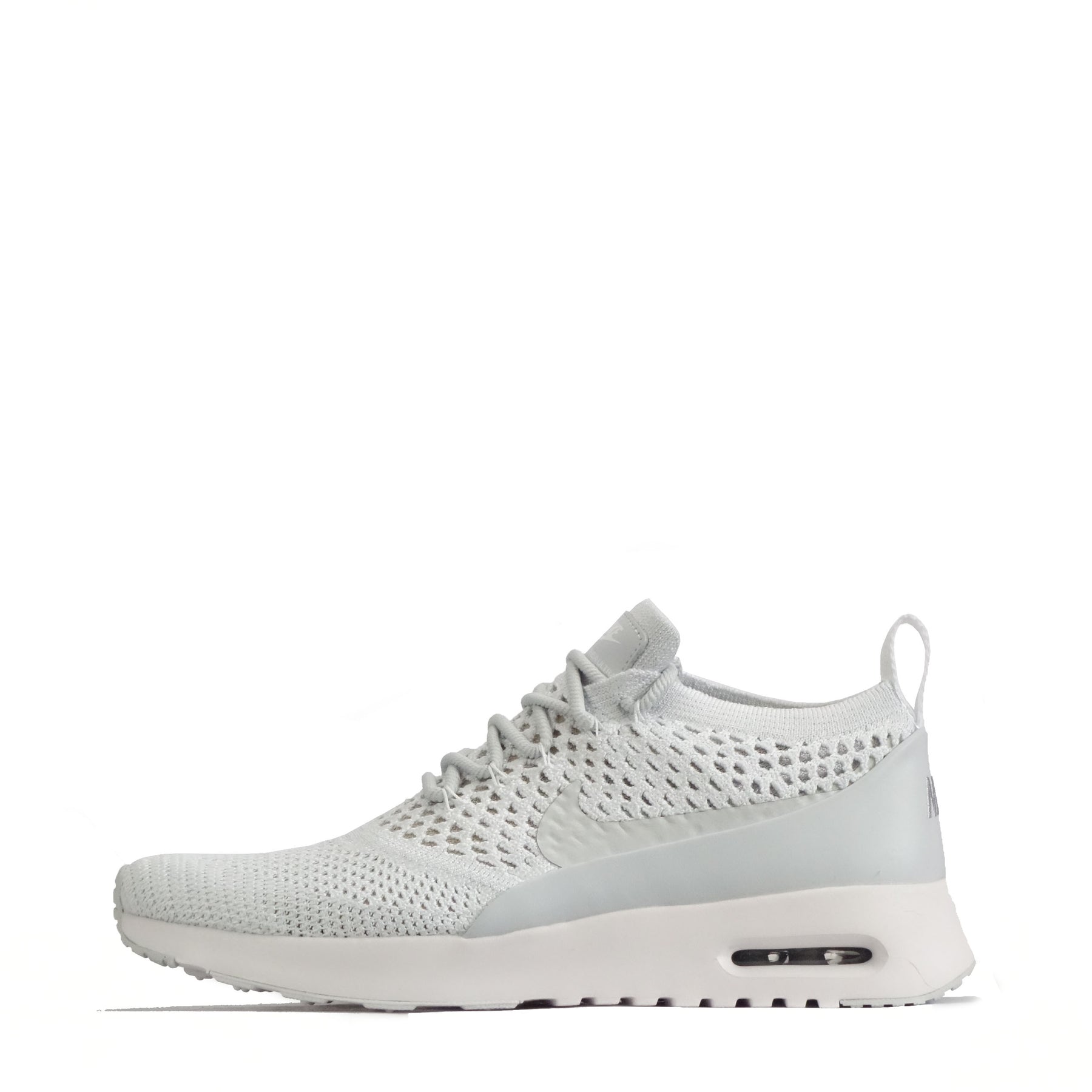 Nike thea ultra flyknit 2025